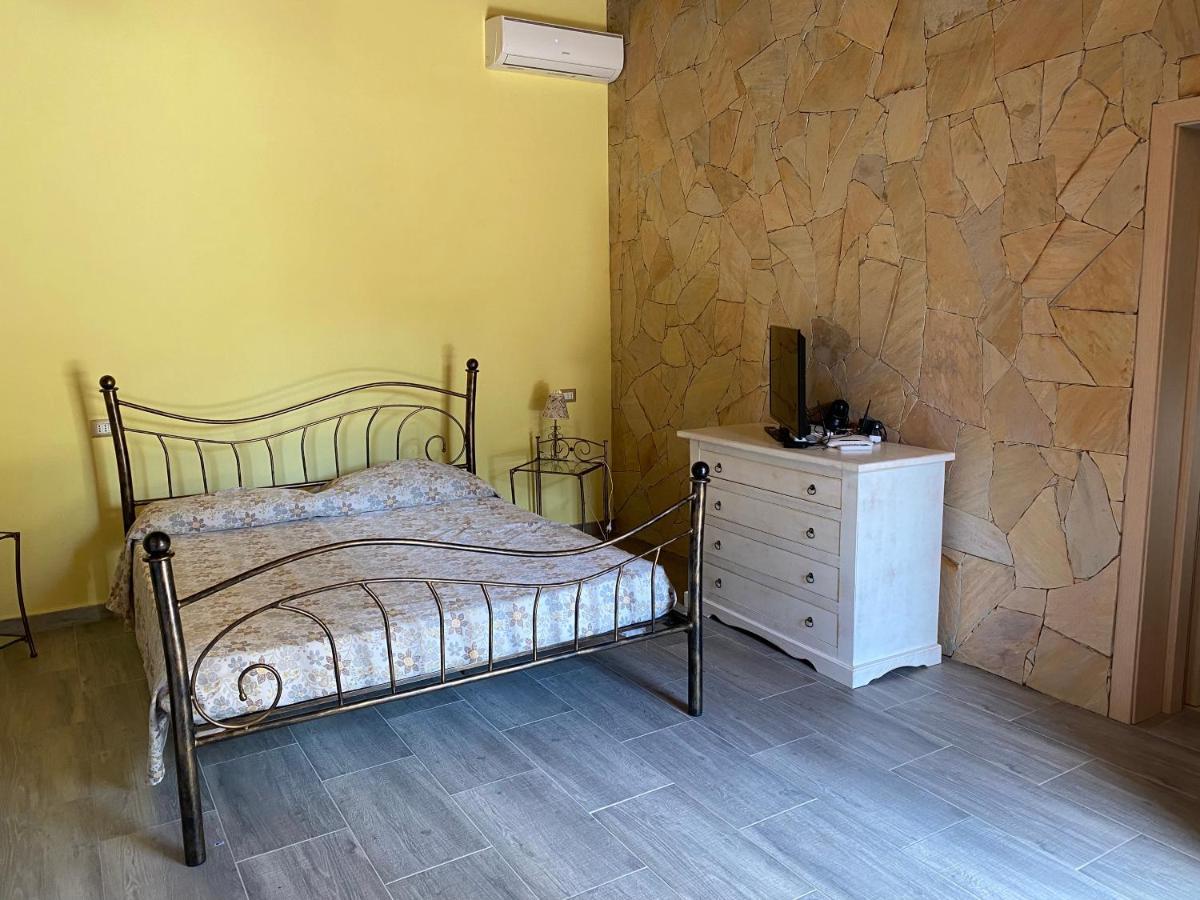 Agriturismo Abbalughente Sindia ภายนอก รูปภาพ